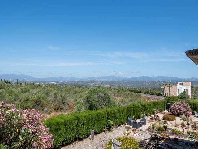 3 makuuhuone Asunto myytävänä paikassa Sant Jordi, Palma de Mallorca mukana uima-altaan 
autotalli - 598 000 € (Ref: 9897123)