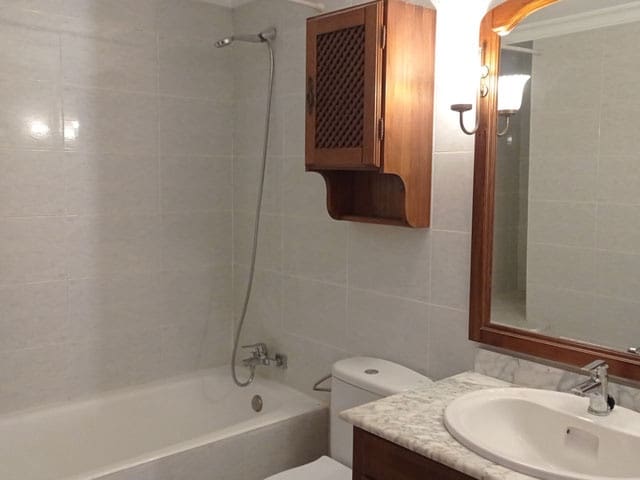 2 bedroom Flat for rent in Puerto de Alcudia with garage - € 1,011 (Ref: 9938592)