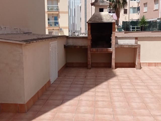 2 bedroom Flat for rent in Puerto de Alcudia with garage - € 1,011 (Ref: 9938592)