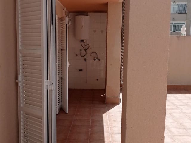 2 bedroom Flat for rent in Puerto de Alcudia with garage - € 1,011 (Ref: 9938592)
