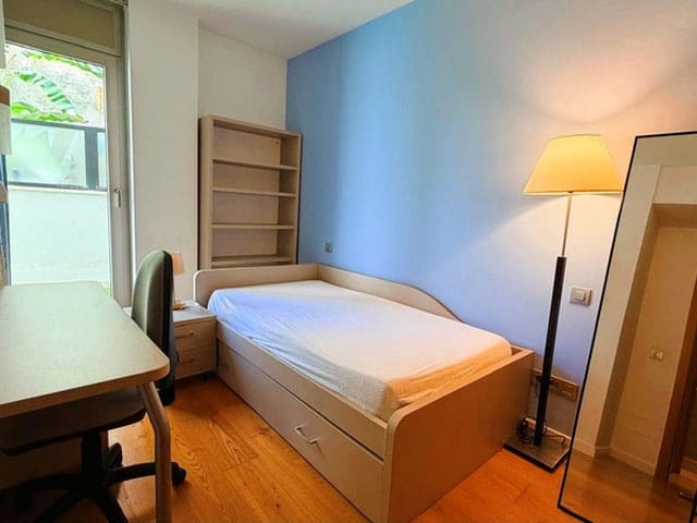 Appartement de 3 chambres à louer à Palma de Mallorca avec garage - 1 900 € (Ref: 9973847)