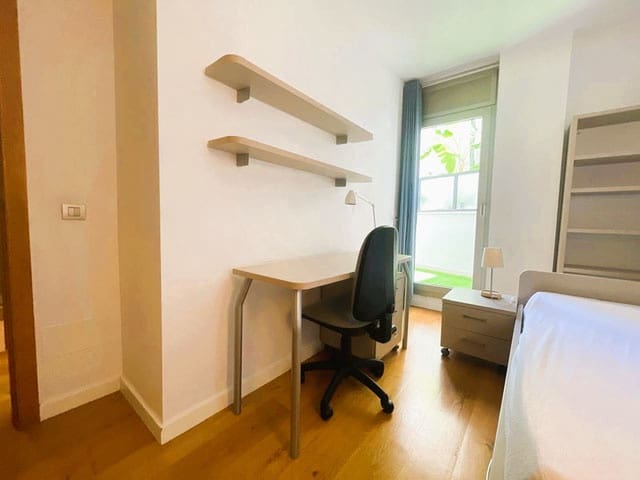 3 sypialnia Mieszkanie do wynajęcia w Palma de Mallorca z garażem - 1 900 € (Ref: 9973847)