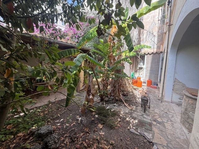 2 bedroom Flat for sale in Palma de Mallorca - € 339,000 (Ref: 9977813)