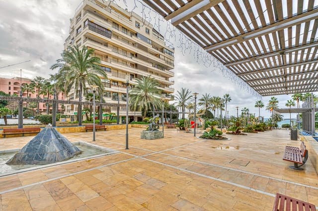 2 sovrum Lägenhet att hyra i Playa Bajadilla - Puertos, Marbella - 2 750 € (Ref: 10030666)