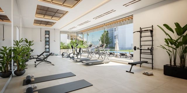 2 sovrum Lägenhet till salu i Los Monteros, Marbella med pool garage - 570 000 € (Ref: 8275296)