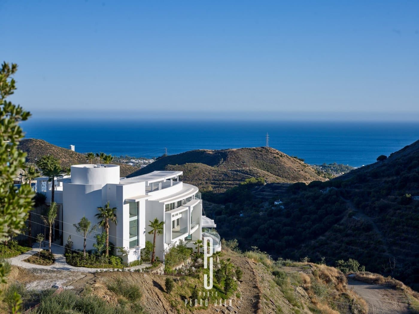 2 bedroom Apartment for sale in Marbella with pool garage - € 800,000 (Ref: 8275303)