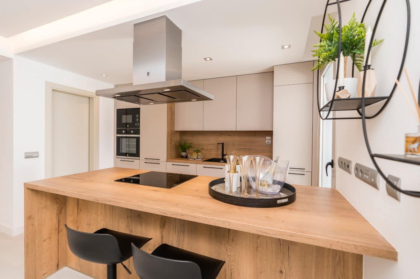 3 bedroom Apartment for sale in La Cala de Mijas with pool garage - € 535,000 (Ref: 8275304)