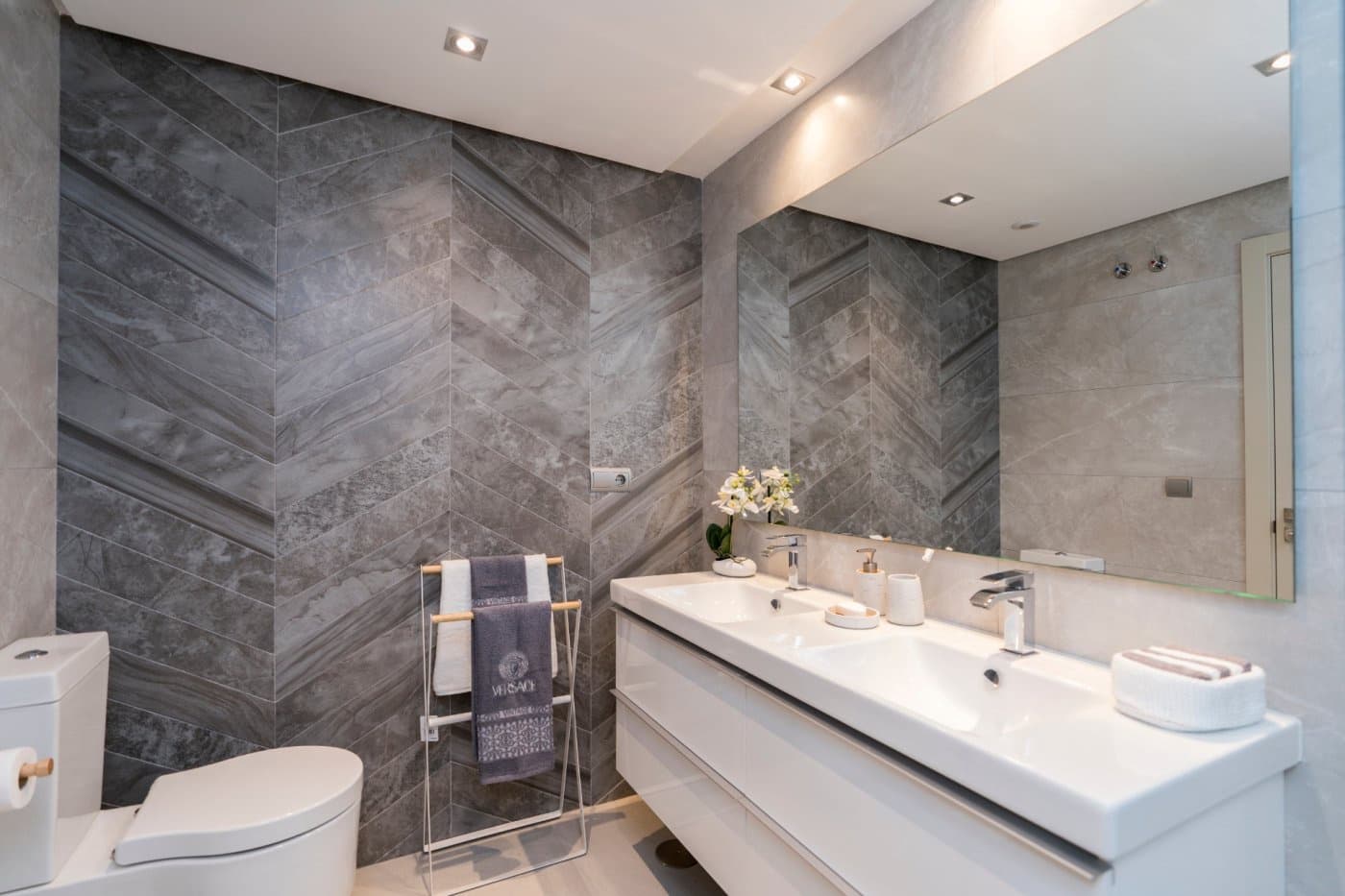 3 bedroom Apartment for sale in La Cala de Mijas with pool garage - € 535,000 (Ref: 8275304)