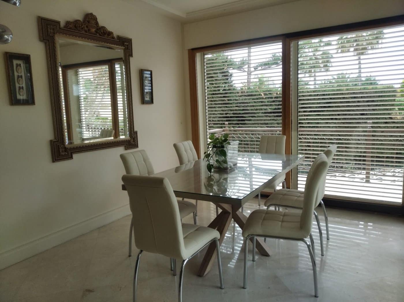 5 soveværelse Villa til salg i Las Chapas med swimmingpool garage - € 2.800.000 (Ref: 8275305)