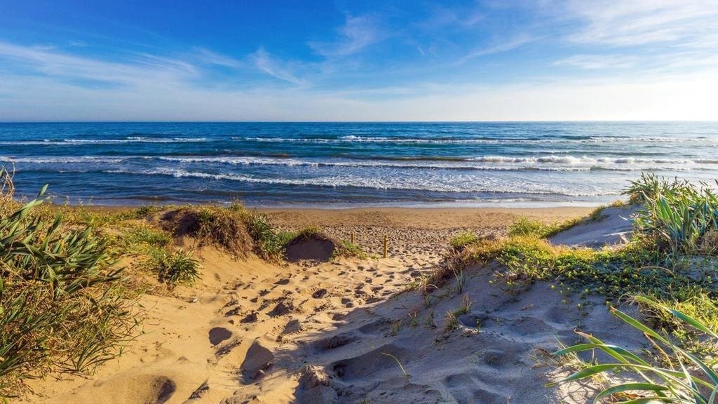 5 soveværelse Villa til salg i Las Chapas med swimmingpool garage - € 2.800.000 (Ref: 8275305)