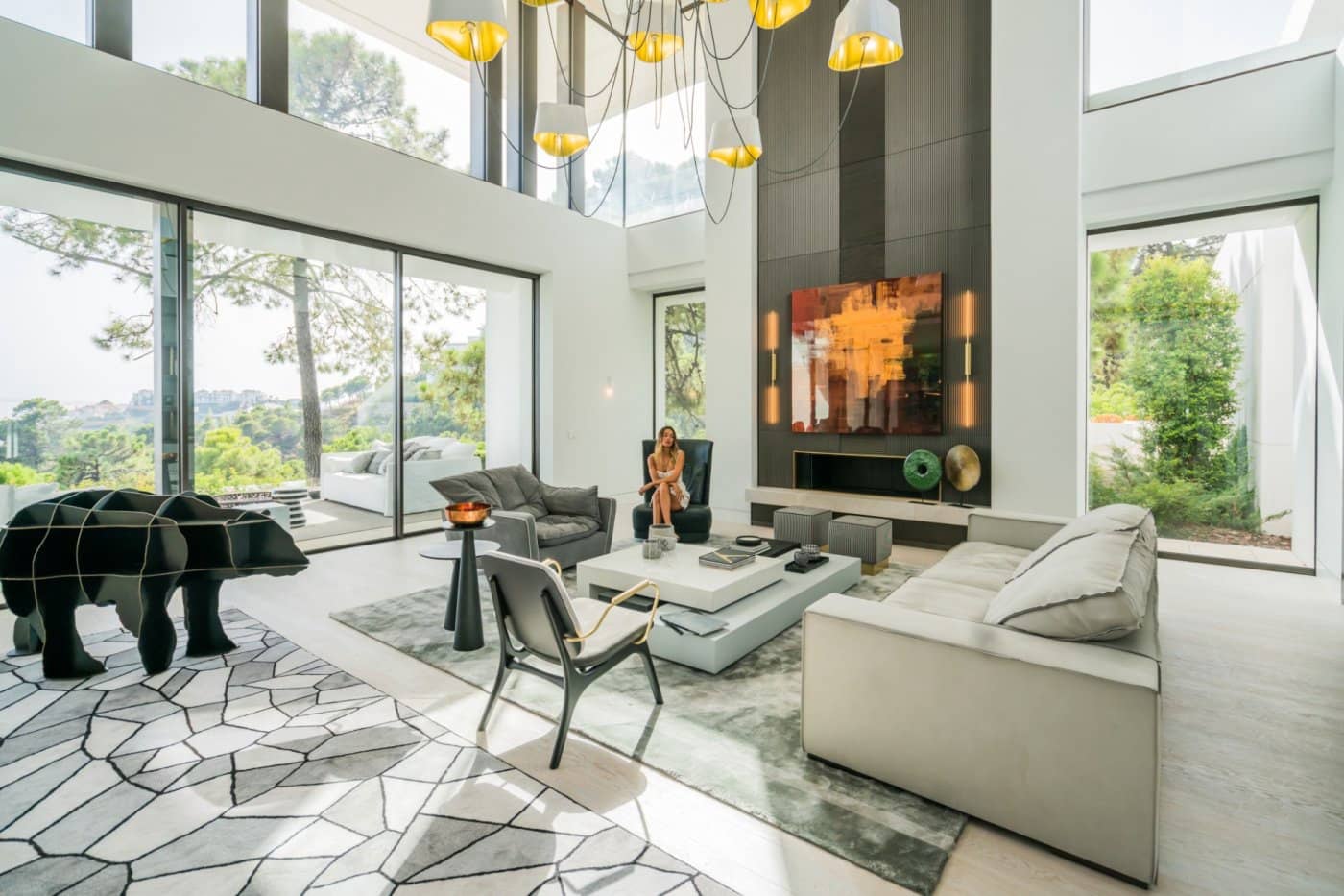 6 bedroom Villa for sale in Marbella with pool garage - € 4,750,000 (Ref: 8275319)