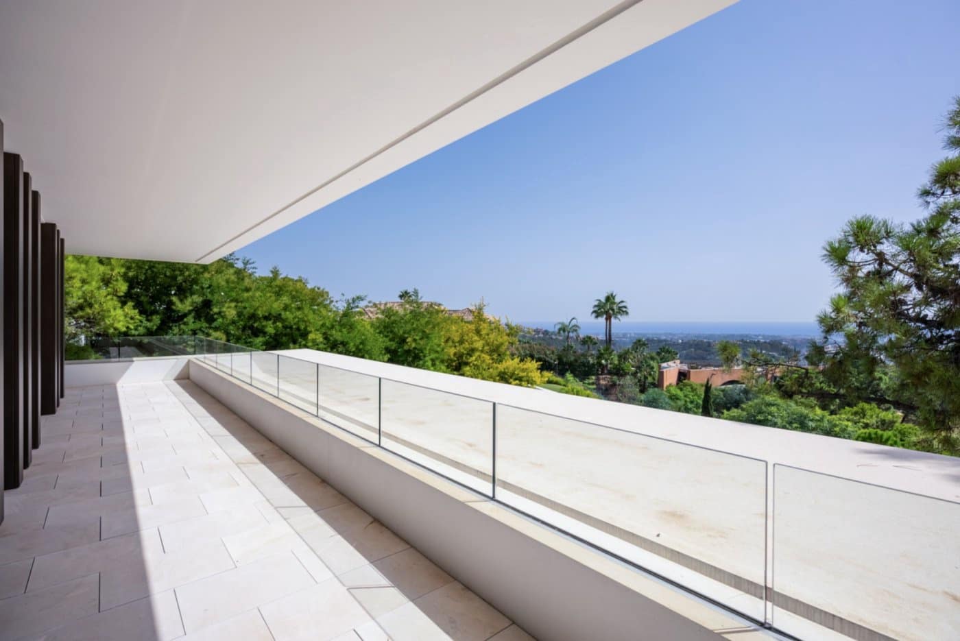 6 bedroom Villa for sale in Marbella with pool garage - € 4,750,000 (Ref: 8275319)