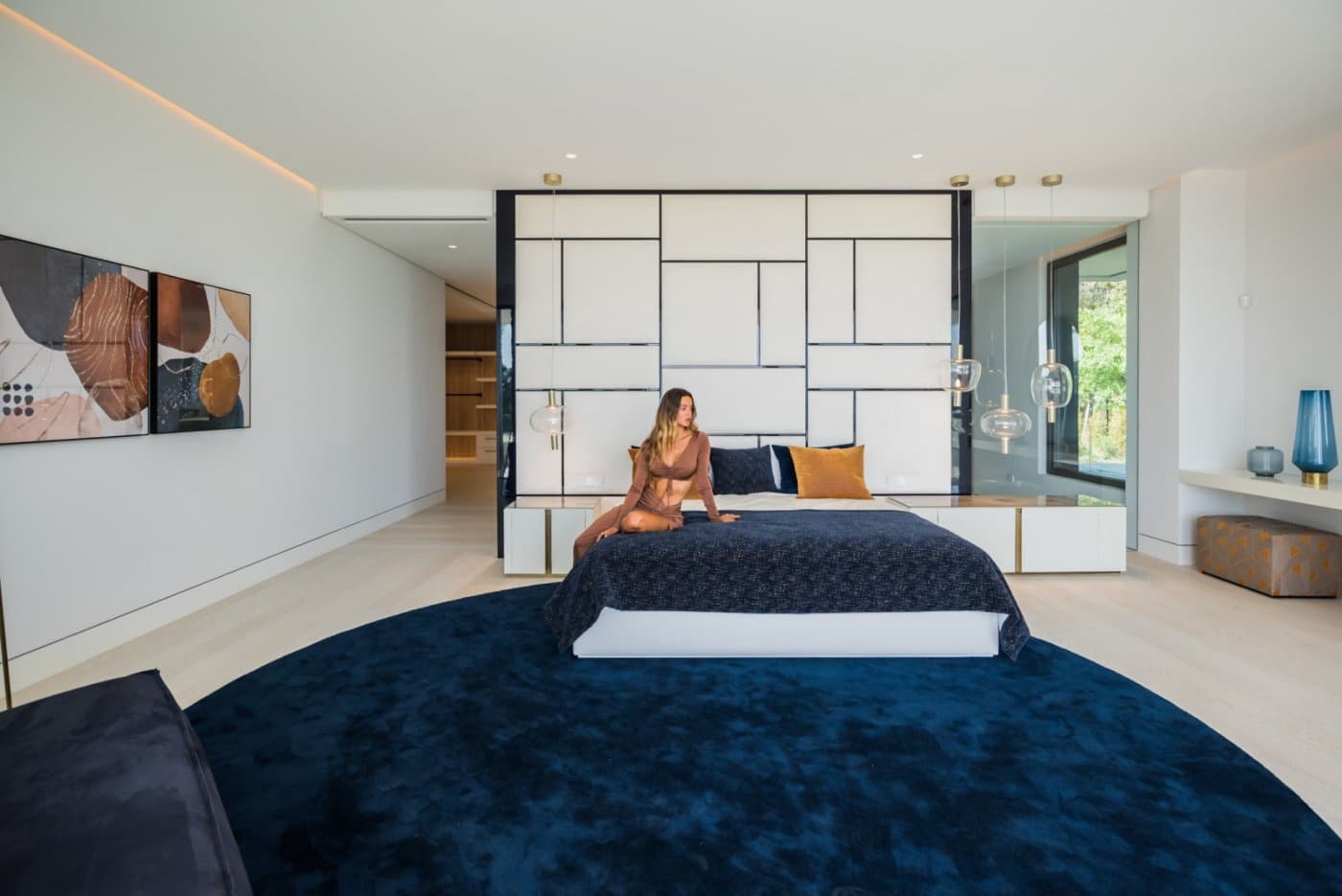 6 bedroom Villa for sale in Marbella with pool garage - € 4,750,000 (Ref: 8275319)