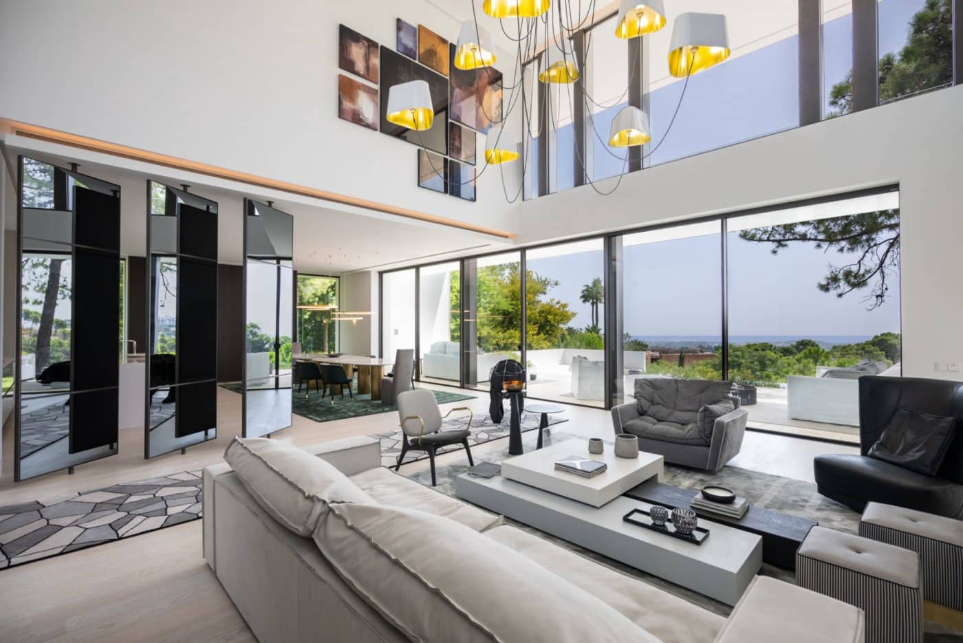 6 bedroom Villa for sale in Marbella with pool garage - € 4,750,000 (Ref: 8275319)