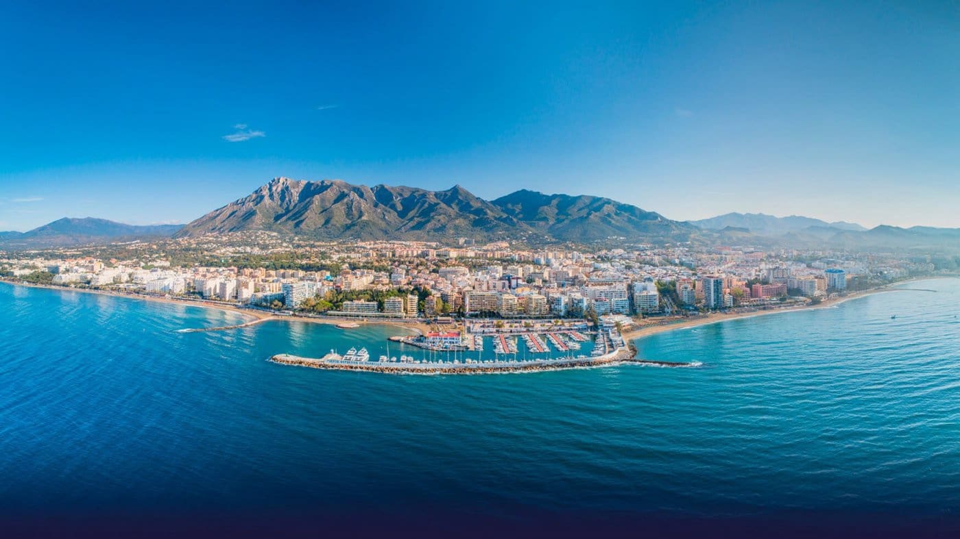 3 bedroom Flat for sale in Fuengirola with pool garage - € 565,000 (Ref: 8275322)