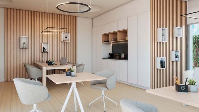 Apartamento de 2 habitaciones en Casares en venta con piscina garaje - 292.000 € (Ref: 8275324)