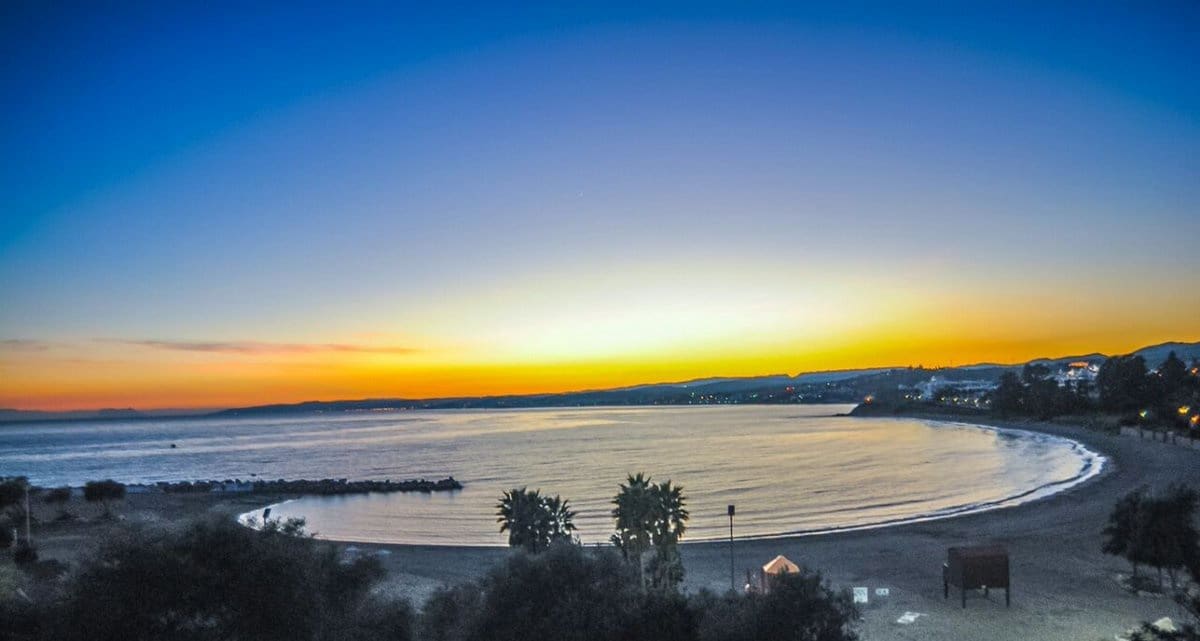 2 chambre Appartement à vendre à Estepona avec piscine garage - 448 000 € (Ref: 8275325)