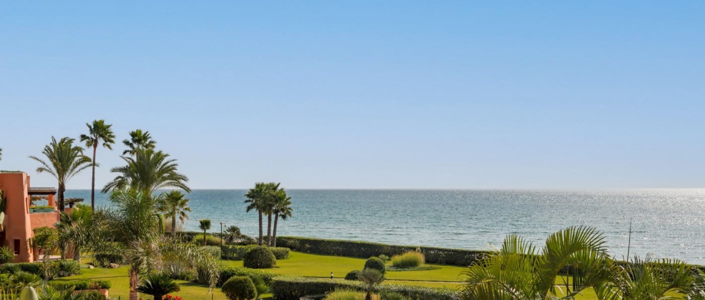 3 bedroom Apartment for sale in Marbella with pool garage - € 2,150,000 (Ref: 8275335)