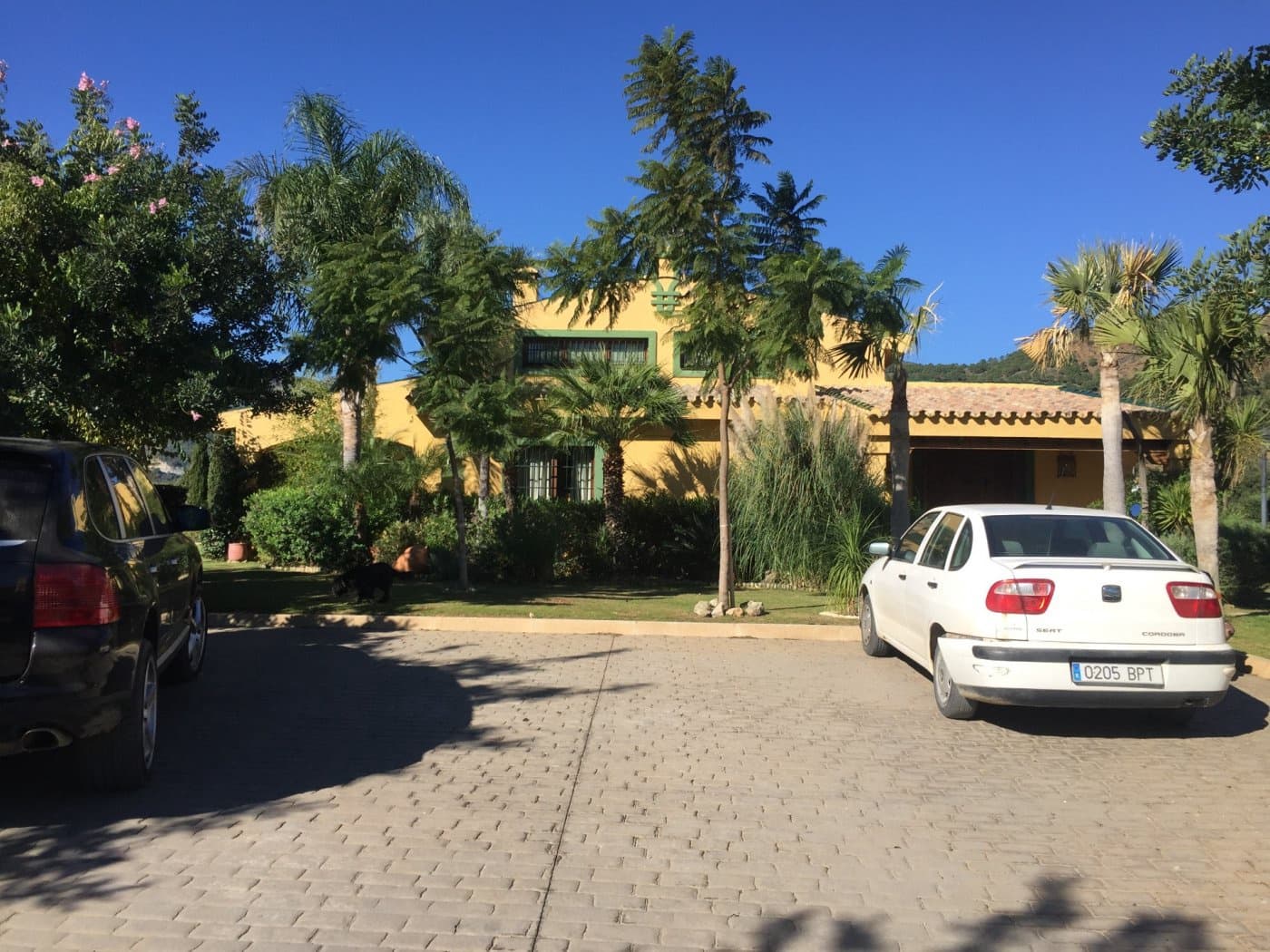 5 soveværelse Finca/Landehus til salg i Ojen med swimmingpool garage - € 1.500.000 (Ref: 8275338)