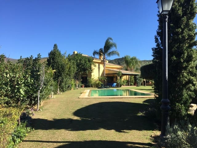 5 soverom Finca/Herregård til salgs i Ojen med svømmebasseng garasje - € 1 500 000 (Ref: 8275338)