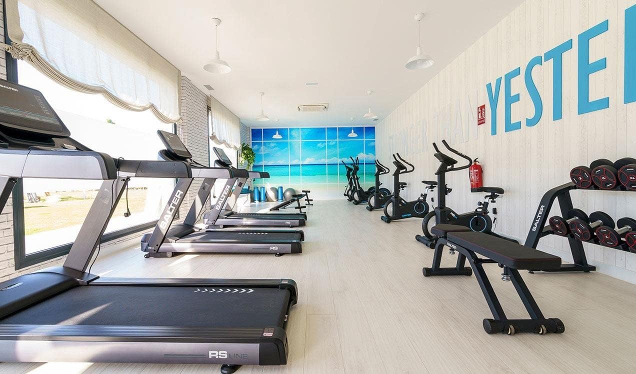 3 Zimmer Strandapartment zu verkaufen in El Faro mit Pool Garage - 497.000 € (Ref: 8275340)