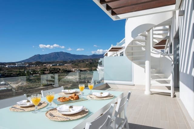 3 quarto Apartamento para venda em Cancelada, Estepona com piscina garagem - 450 000 € (Ref: 8275343)