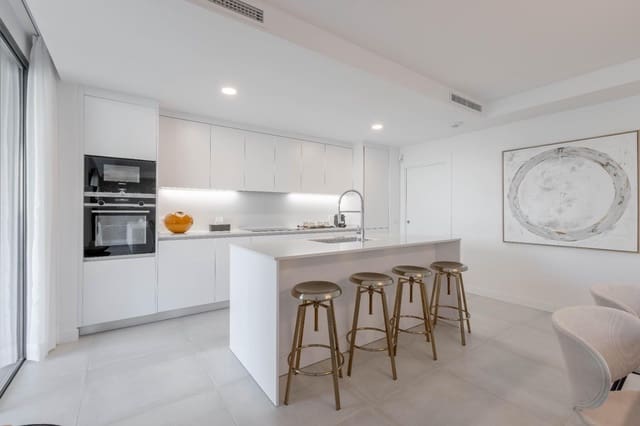 3 chambre Villa/Maison Mitoyenne à vendre à Mijas avec piscine garage - 721 000 € (Ref: 8275346)