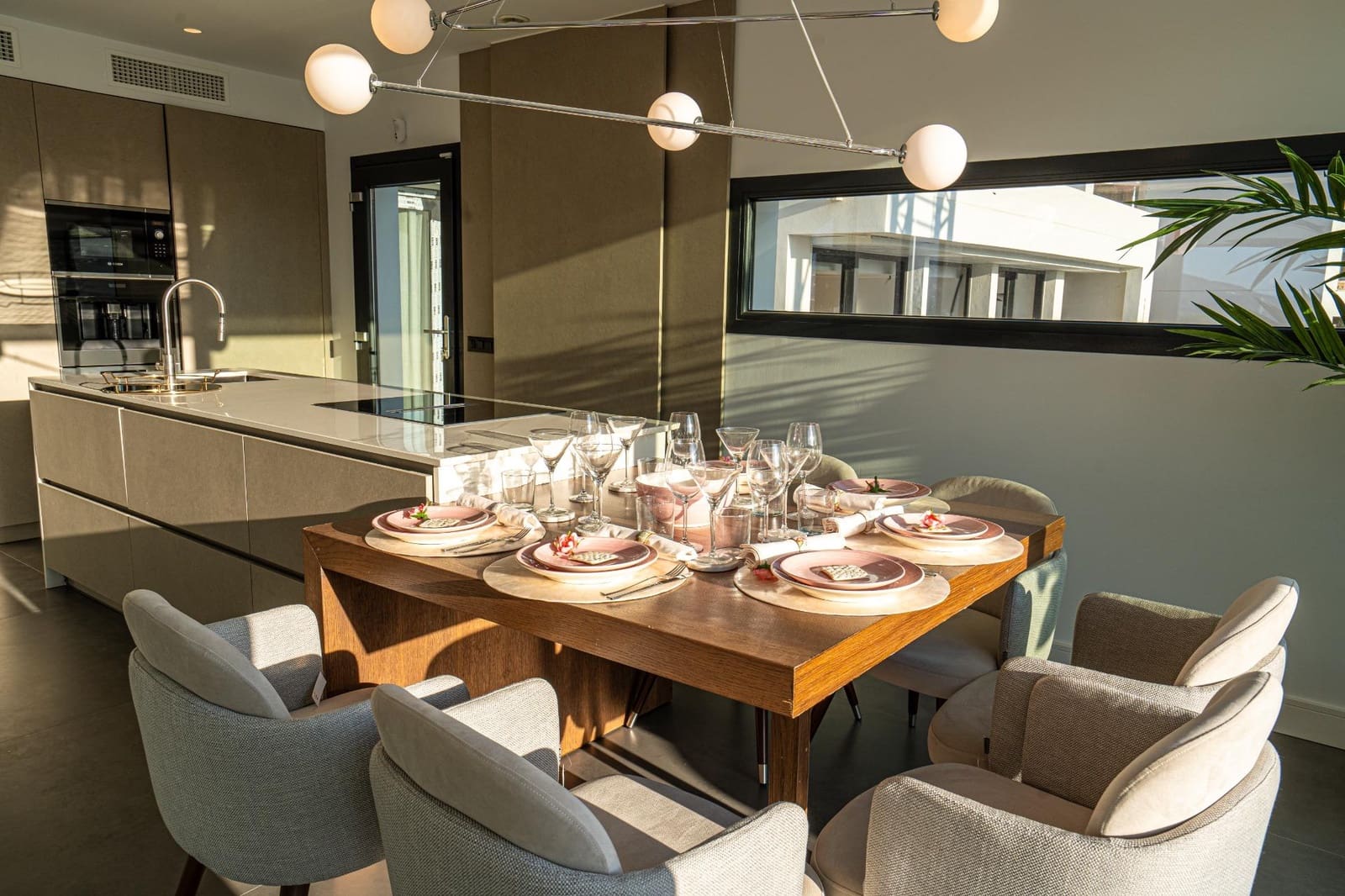 3 chambre Villa/Maison à vendre à La Cala de Mijas avec piscine garage - 1 150 000 € (Ref: 8275351)