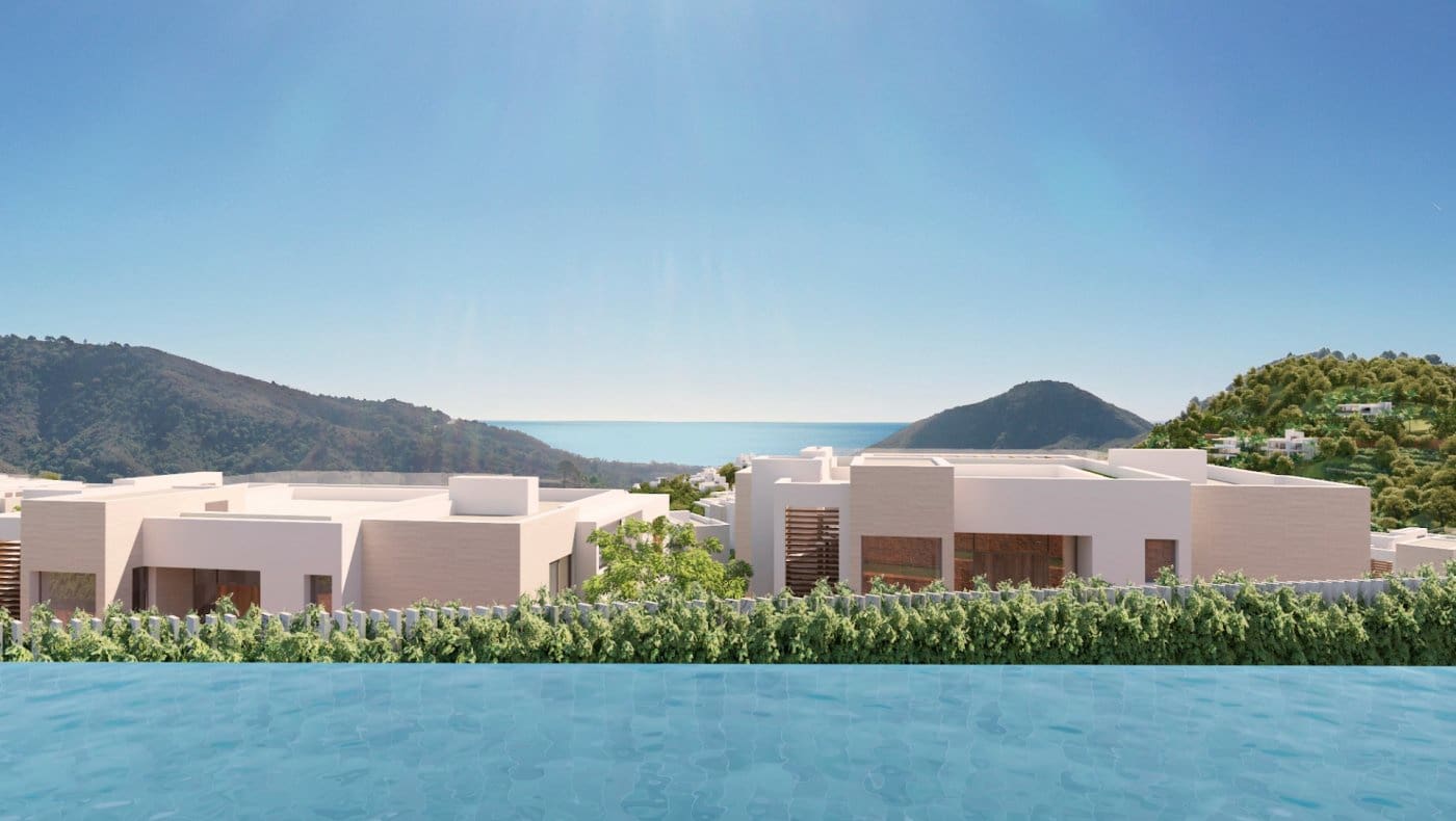 5 bedroom Villa for sale in Marbella with pool garage - € 3,400,000 (Ref: 8275361)