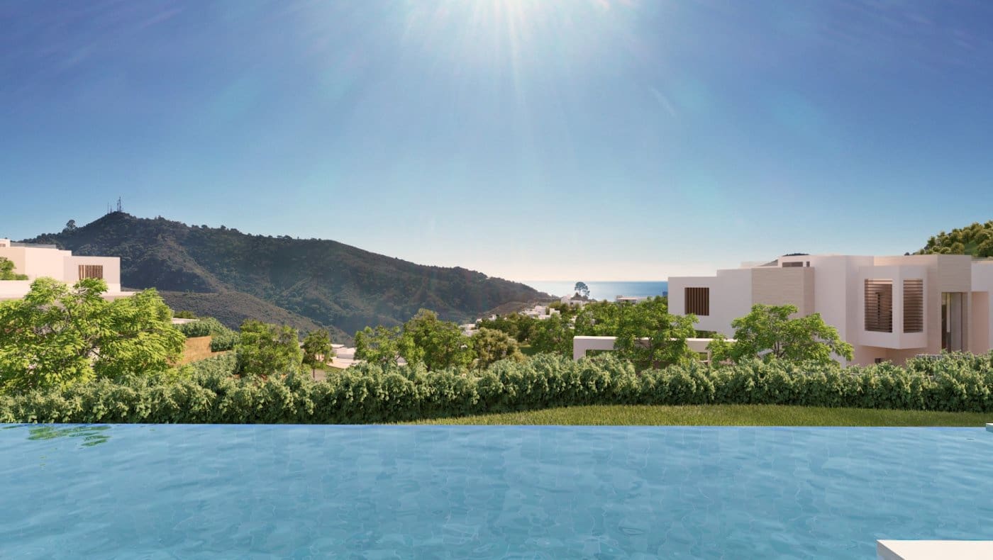 5 bedroom Villa for sale in Marbella with pool garage - € 3,400,000 (Ref: 8275361)