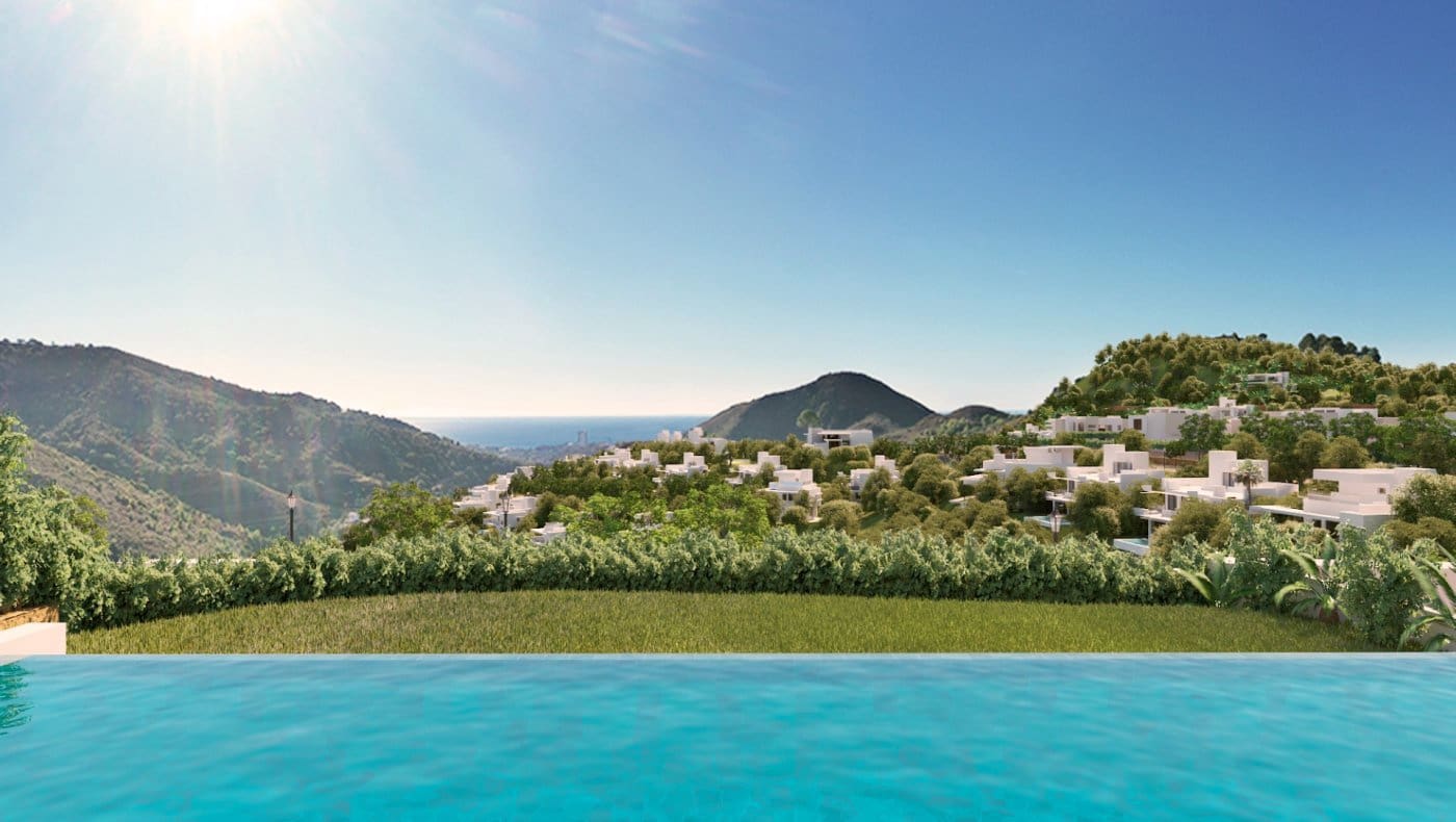 5 bedroom Villa for sale in Marbella with pool garage - € 3,400,000 (Ref: 8275361)