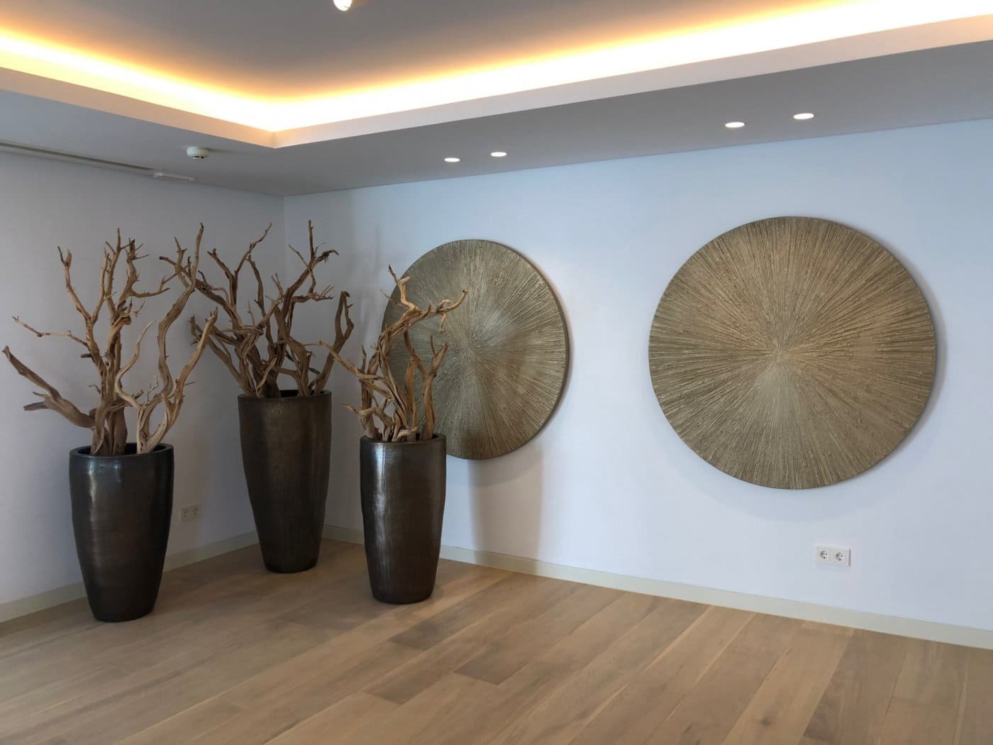 2 bedroom Apartment for sale in Marbella with pool garage - € 799,000 (Ref: 8275362)