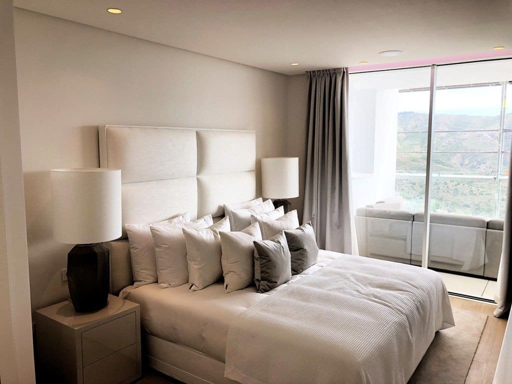 2 bedroom Apartment for sale in Marbella with pool garage - € 799,000 (Ref: 8275362)