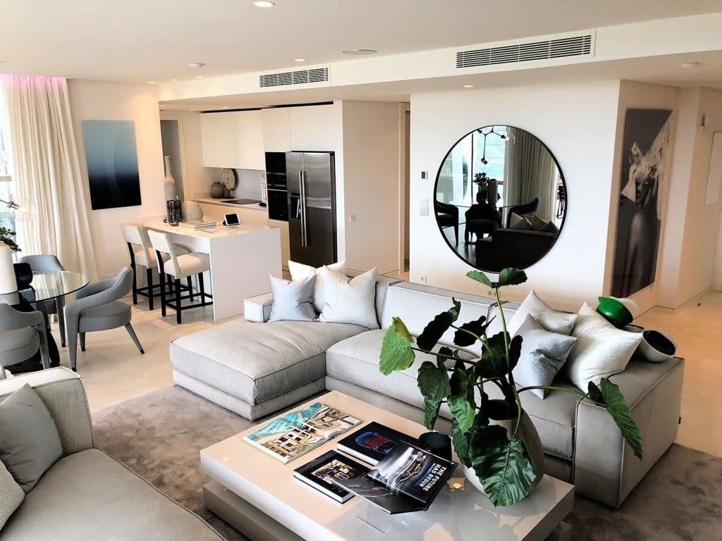 2 bedroom Apartment for sale in Marbella with pool garage - € 799,000 (Ref: 8275362)