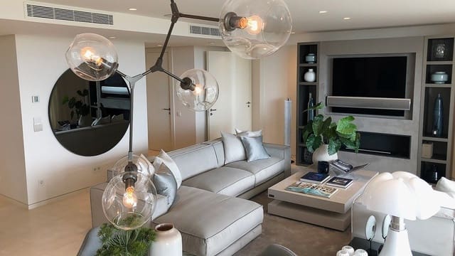 2 bedroom Apartment for sale in Marbella with pool garage - € 799,000 (Ref: 8275362)