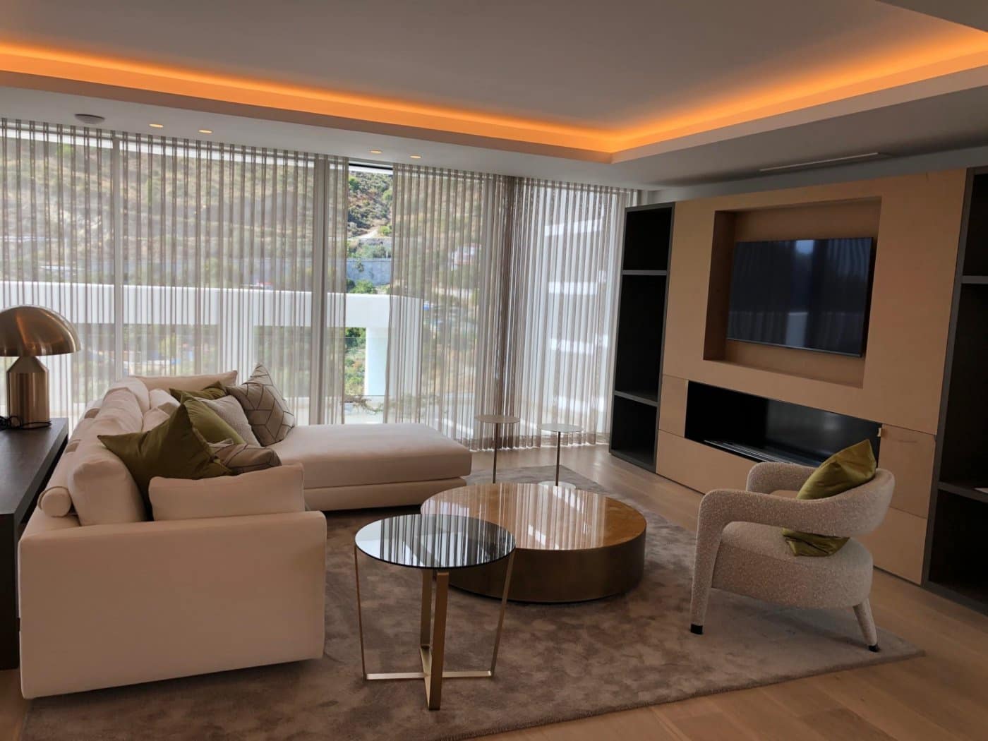 2 bedroom Apartment for sale in Marbella with pool garage - € 799,000 (Ref: 8275362)