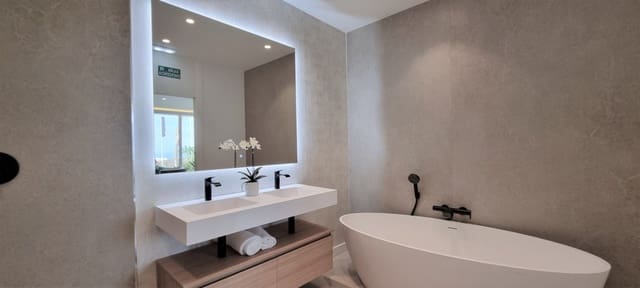 3 chambre Villa/Maison à vendre à Mijas avec piscine garage - 1 630 000 € (Ref: 8275377)