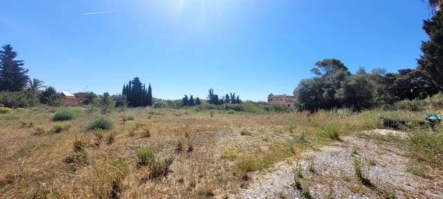 Działka budowlana na sprzedaż w Nueva Andalucia, Marbella - 695 000 € (Ref: 8275401)