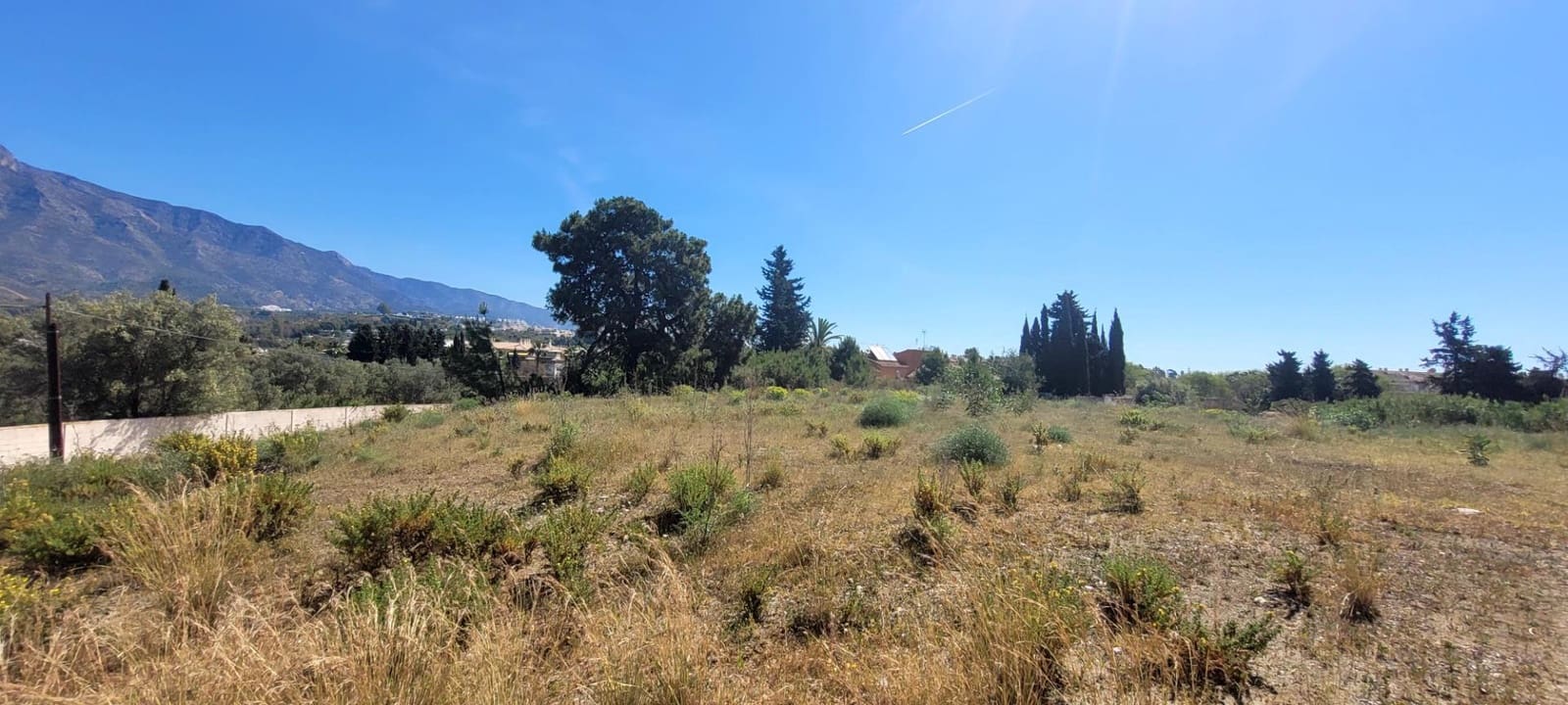 Działka budowlana na sprzedaż w Nueva Andalucia - 695 000 € (Ref: 8275401)