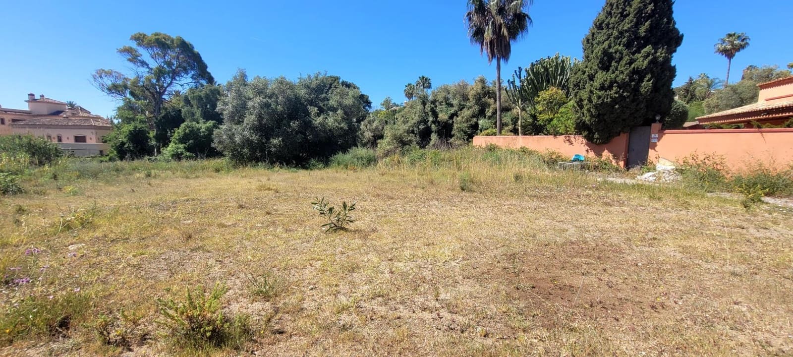 Działka budowlana na sprzedaż w Nueva Andalucia - 695 000 € (Ref: 8275401)