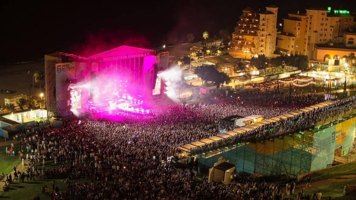 3 soveværelse Lejlighed til salg i El Faro med swimmingpool garage - € 377.300 (Ref: 8275403)