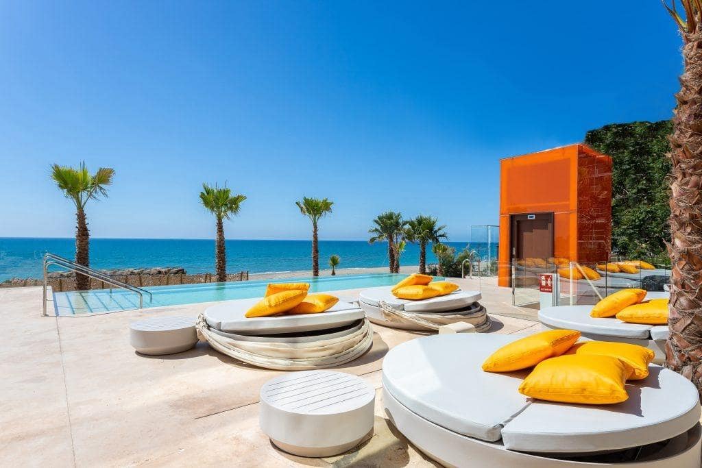 2 sovrum Lägenhet till salu i Fuengirola med pool garage - 822 000 € (Ref: 8275406)