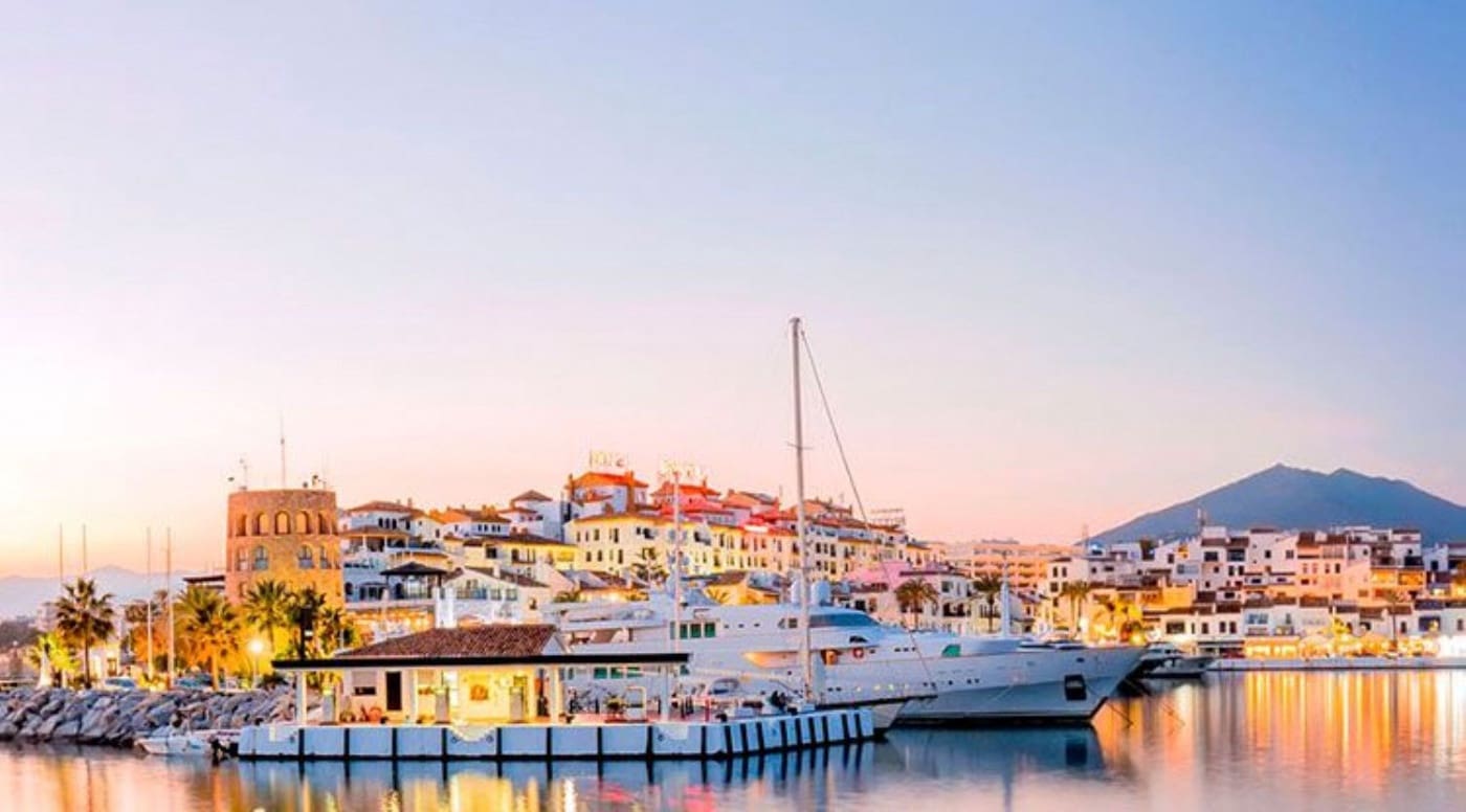 6 bedroom Villa for sale in Nueva Andalucia with pool garage - € 6,900,000 (Ref: 8275423)