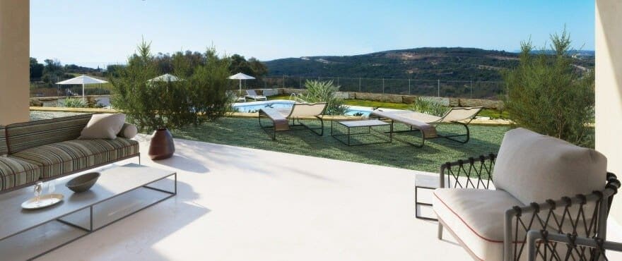 2 bedroom Apartment for sale in Estepona with pool garage - € 390,000 (Ref: 8275447)