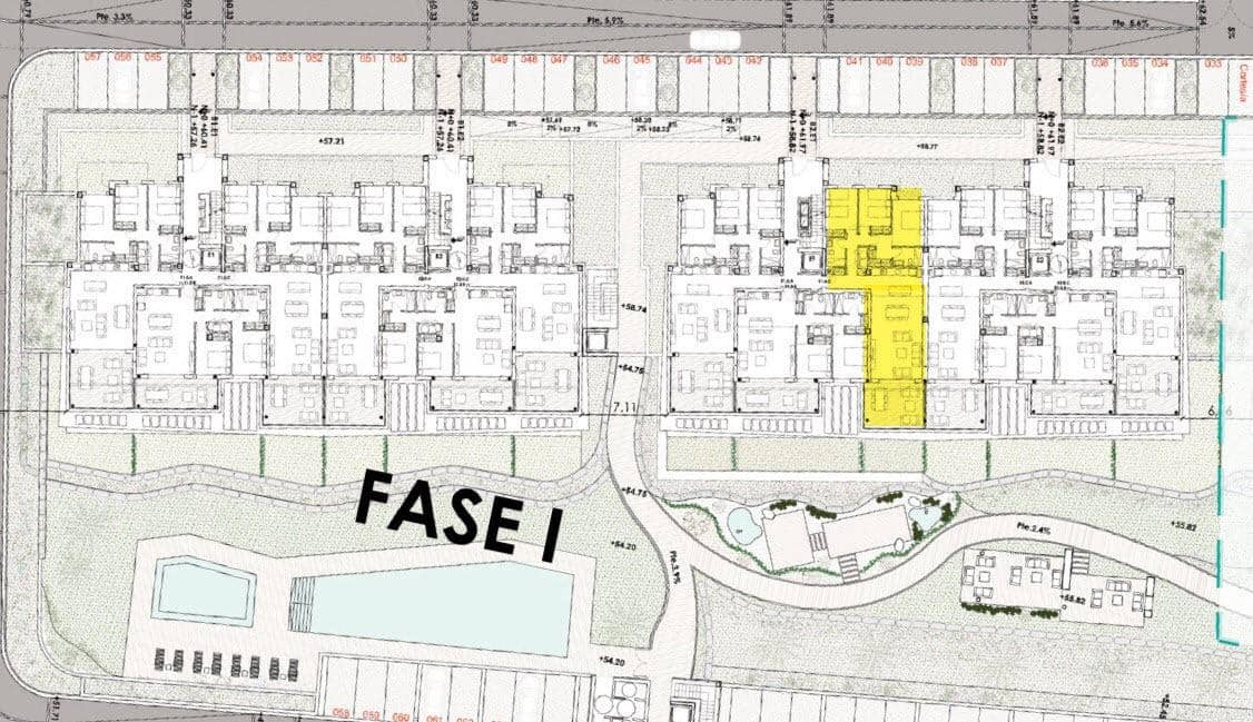 3 quarto Apartamento para venda em Estepona com piscina garagem - 434 000 € (Ref: 8275449)