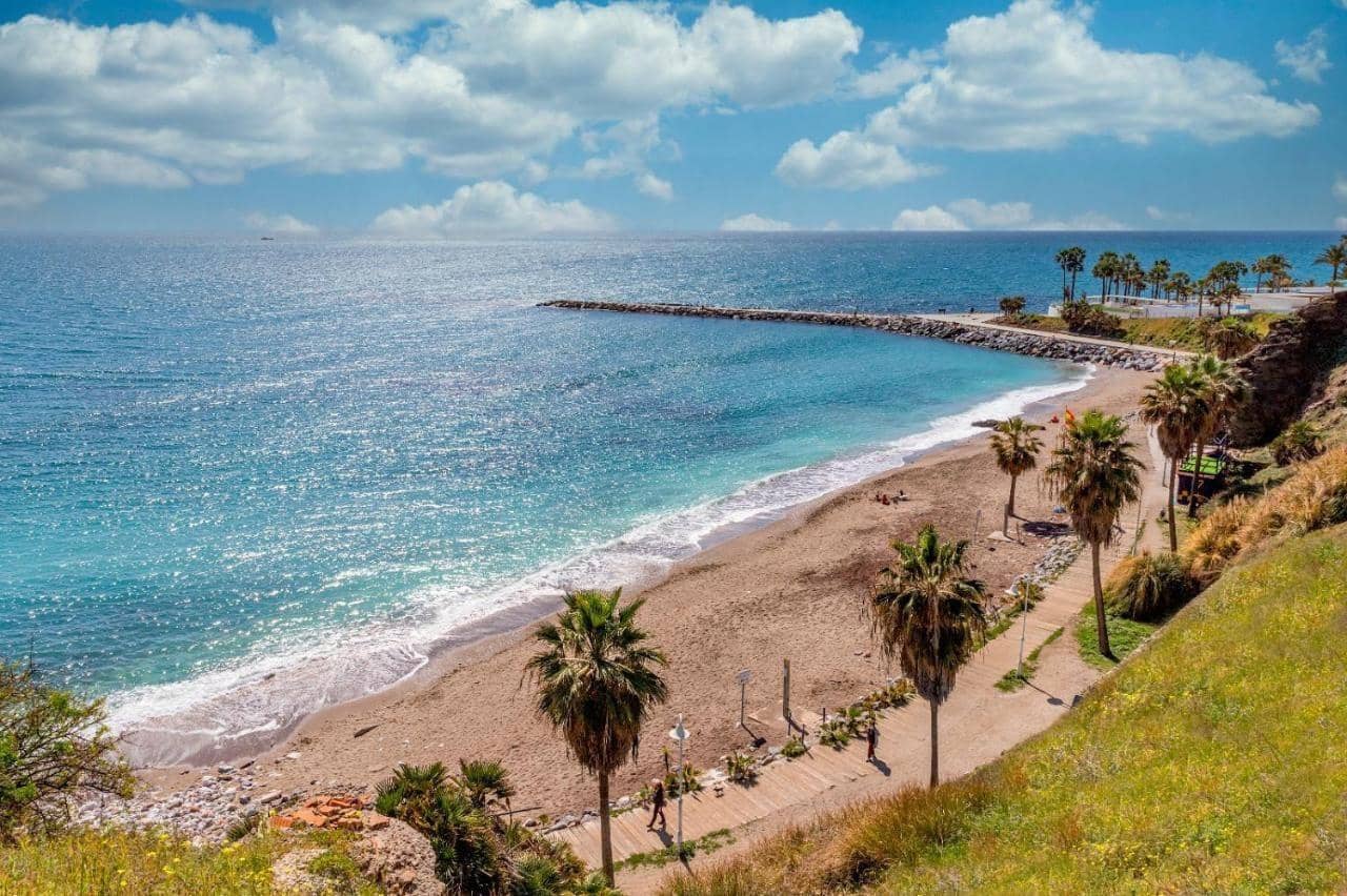 3 soverom Penthouse til salgs i Benalmadena med svømmebasseng garasje - € 1 400 000 (Ref: 8275455)