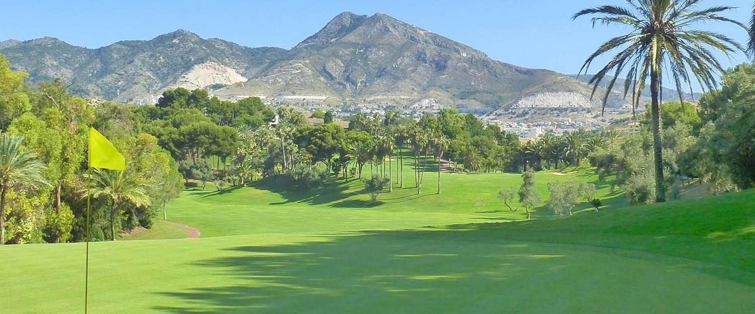 3 soverom Penthouse til salgs i Benalmadena med svømmebasseng garasje - € 1 400 000 (Ref: 8275455)