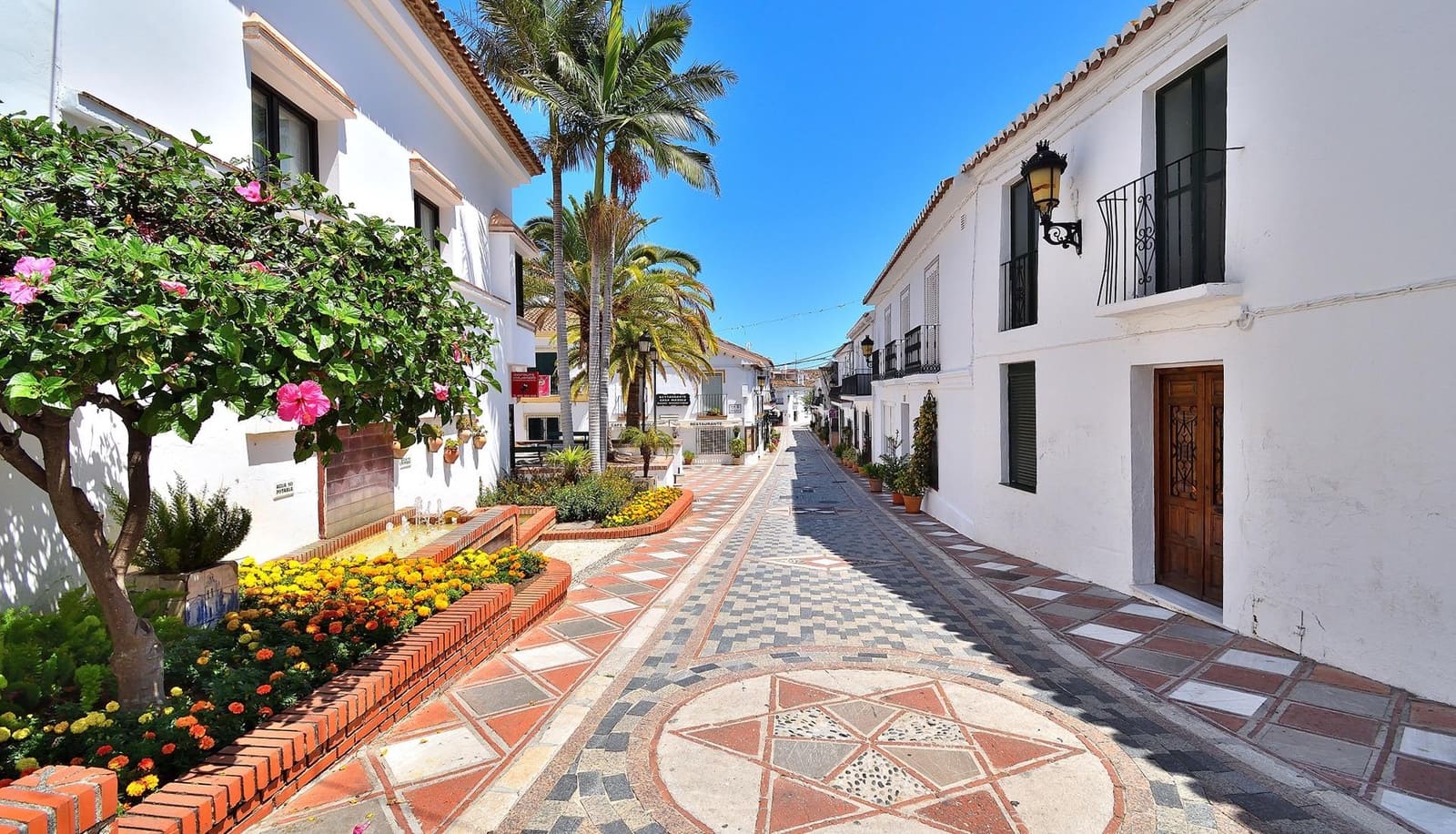 3 soverom Penthouse til salgs i Benalmadena med svømmebasseng garasje - € 1 400 000 (Ref: 8275455)