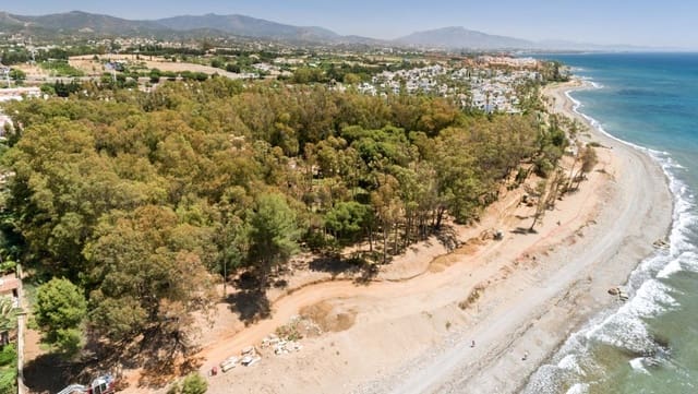 3 quarto Apartamento para venda em Estepona com piscina garagem - 475 000 € (Ref: 8275457)