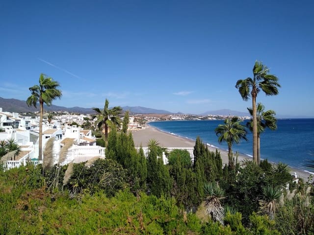 3 quarto Apartamento para venda em Estepona com piscina garagem - 475 000 € (Ref: 8275457)